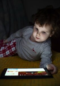 Reducing screen time for kids tips